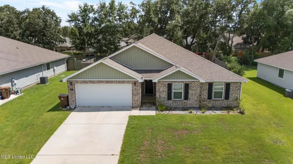 $299,000 | 211 Hawthorne Drive, Long Beach, MS 39560