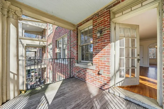 $2,100 | 2814 Peachtree Road Northwest, Unit 4, Atlanta, GA 30305