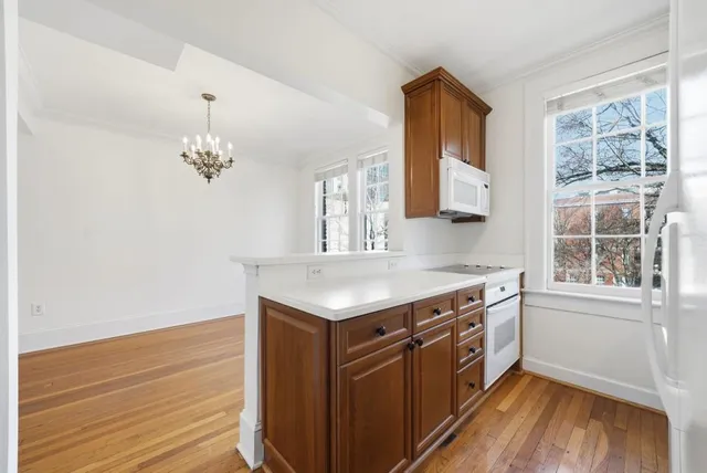 $2,100 | 2814 Peachtree Road Northwest, Unit 4, Atlanta, GA 30305