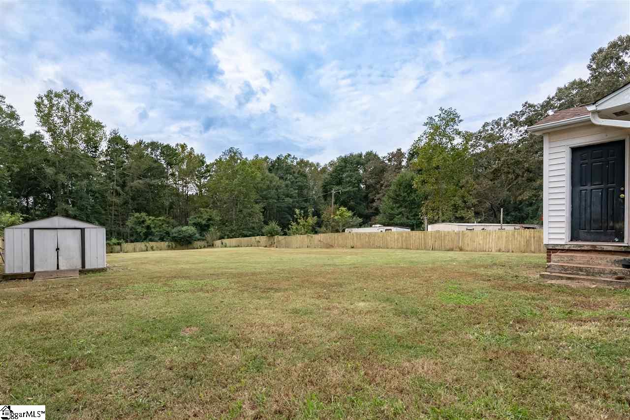 306 Whiten Road Anderson, SC 29621 - Photo 3 of 26 Gallery Image 3