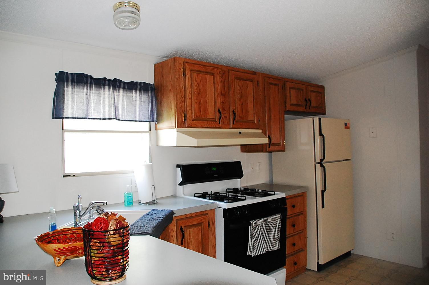 10505 Cedarville Road Brandywine, MD 20613 - Photo 18 of 41 Kitchen