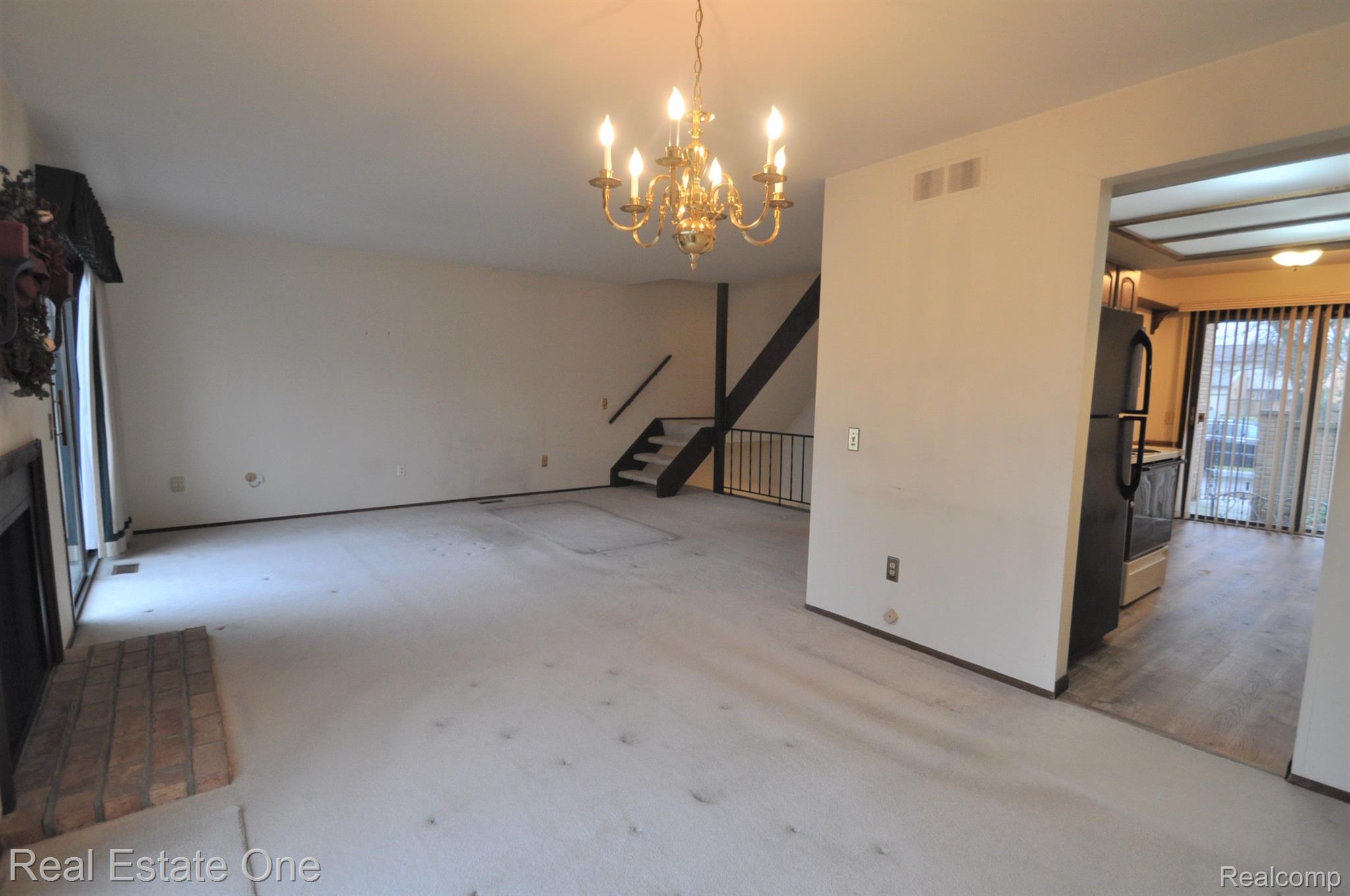 1064 Willow Grove Court Rochester, MI 48307 - Photo 14 of 35 Gallery Image 14