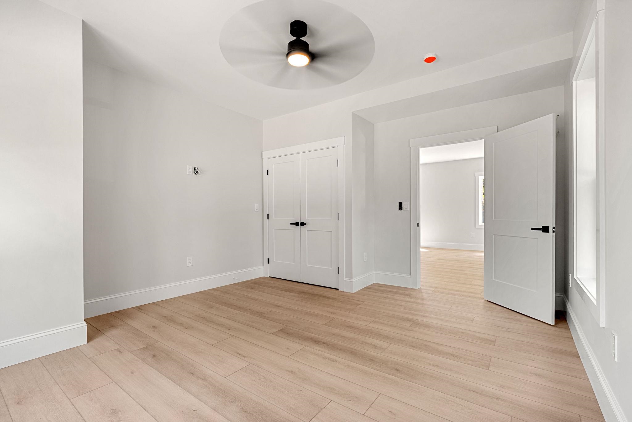 8 Senter Street Salem, NH 03079 - Photo 20 of 43