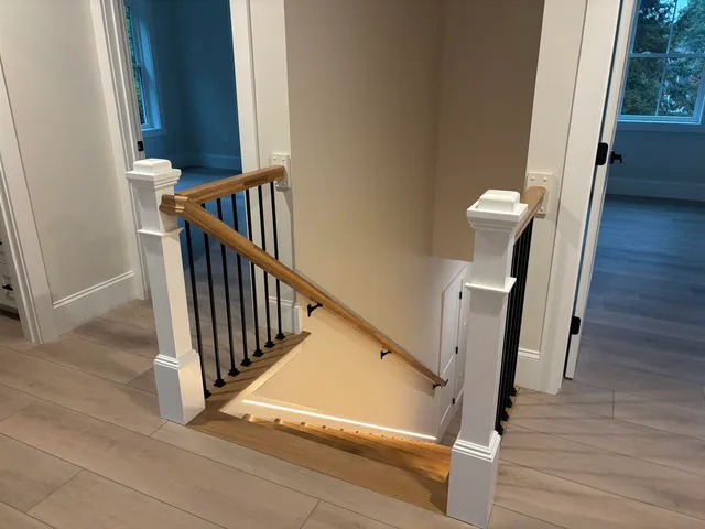 $1,159,900 | 8 Senter Street, Salem, NH 03079