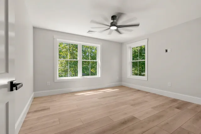 $1,159,900 | 8 Senter Street, Salem, NH 03079