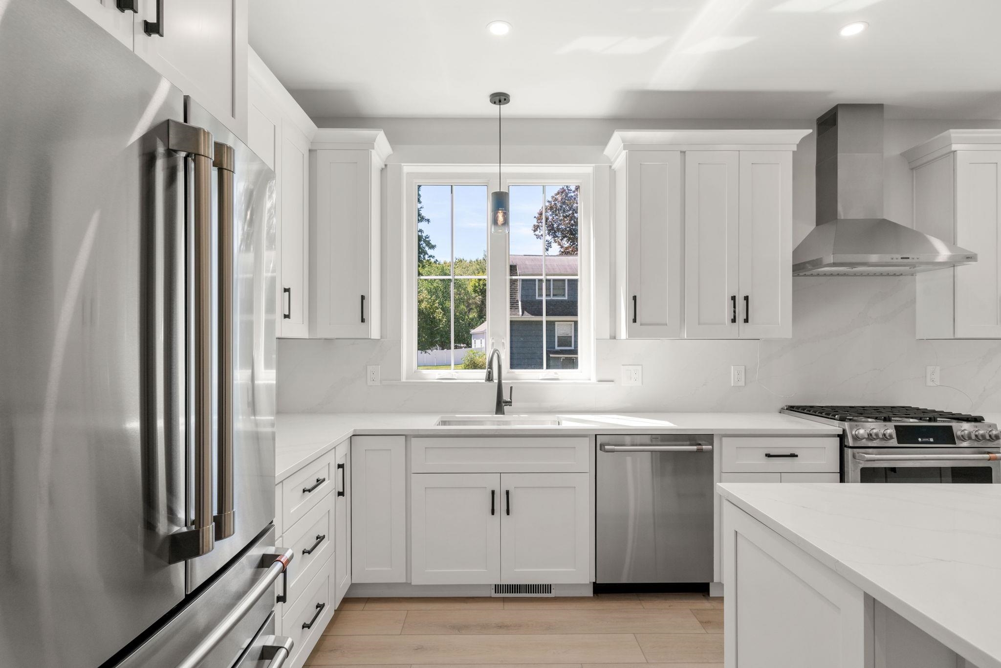 8 Senter Street Salem, NH 03079 - Photo 10 of 43