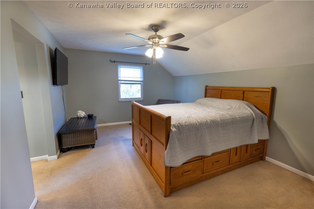 126 Rolling Acres Road Winfield, WV 25213 - Photo 13 of 29 Gallery Image 13