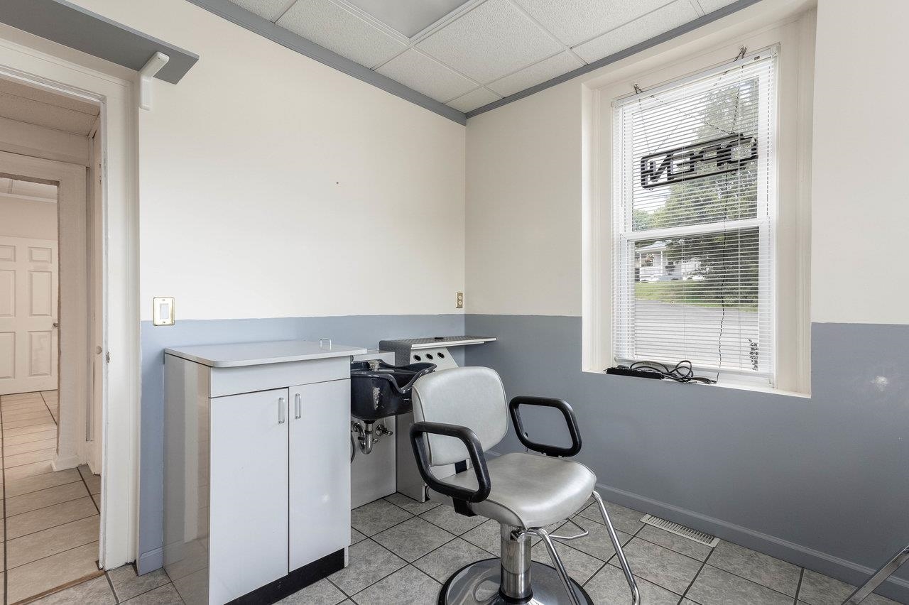 2408 Cedar Street Staunton, VA 24401 - Photo 16 of 54