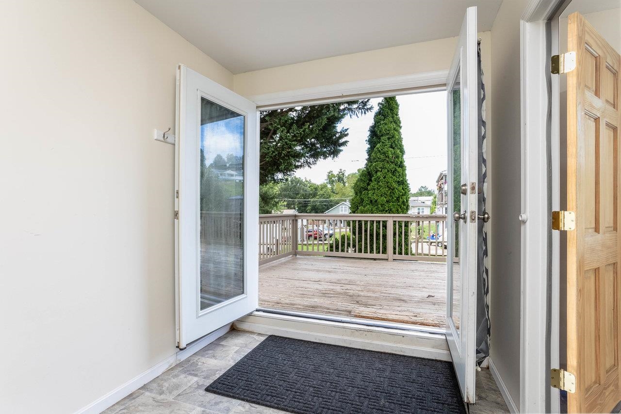 2408 Cedar Street Staunton, VA 24401 - Photo 23 of 54 a view of front door