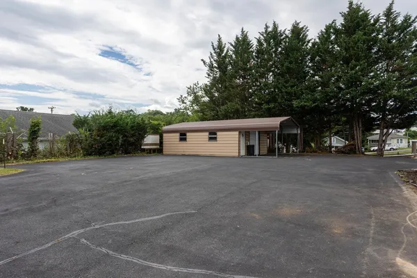 $255,000 | 2408 Cedar Street, Staunton, VA 24401