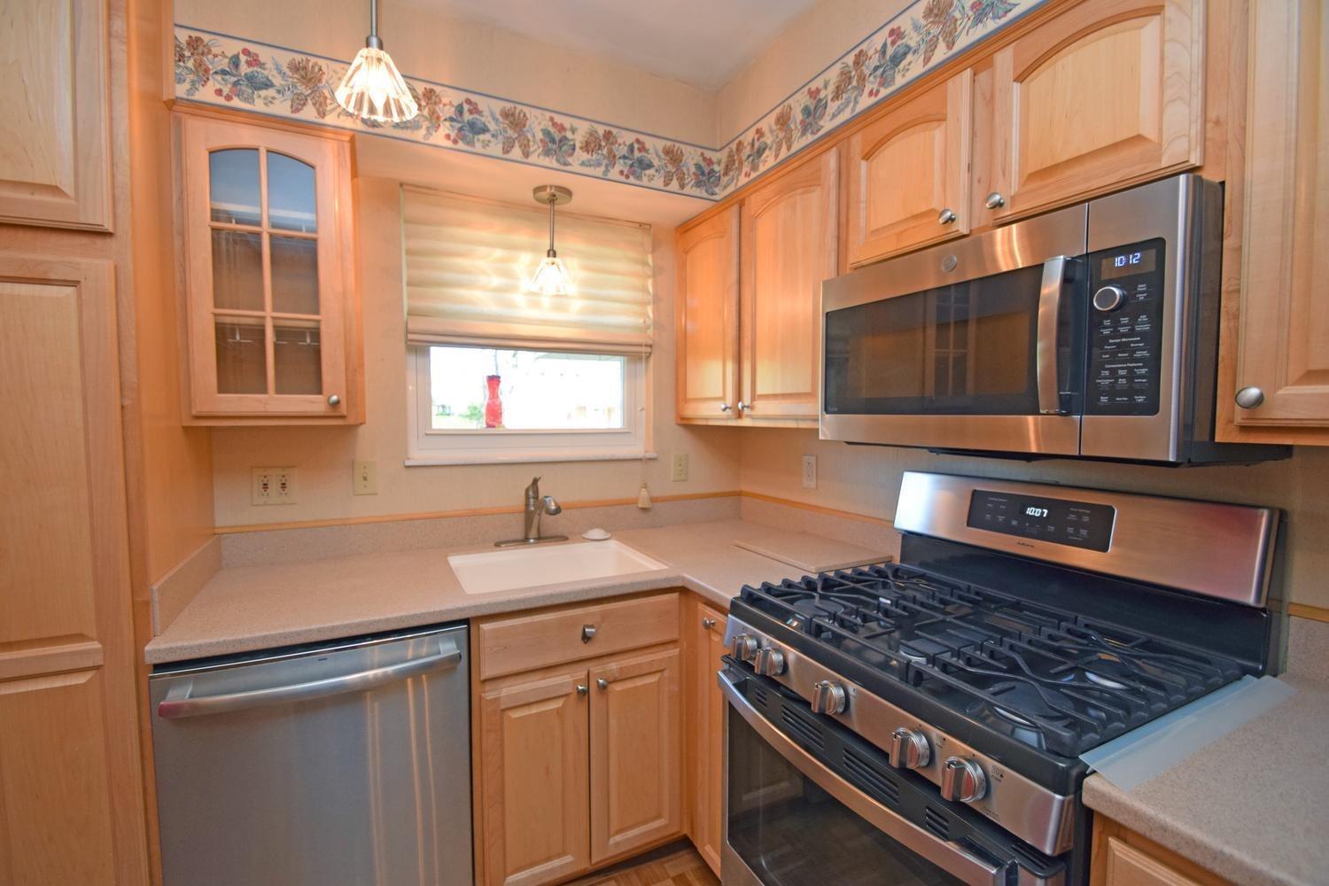 11760 Hanover Road Forest Park, OH 45240 - Photo 9 of 33