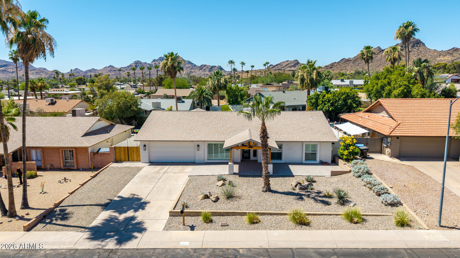 2335 East Shangri La Road Phoenix, AZ 85028 - Photo 1 of 50