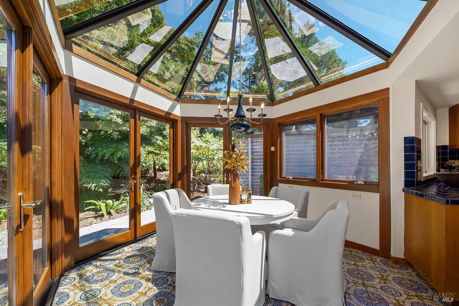 40 Blue Ridge Road Kentfield, CA 94904 - Photo 16 of 87 Gallery Image 16