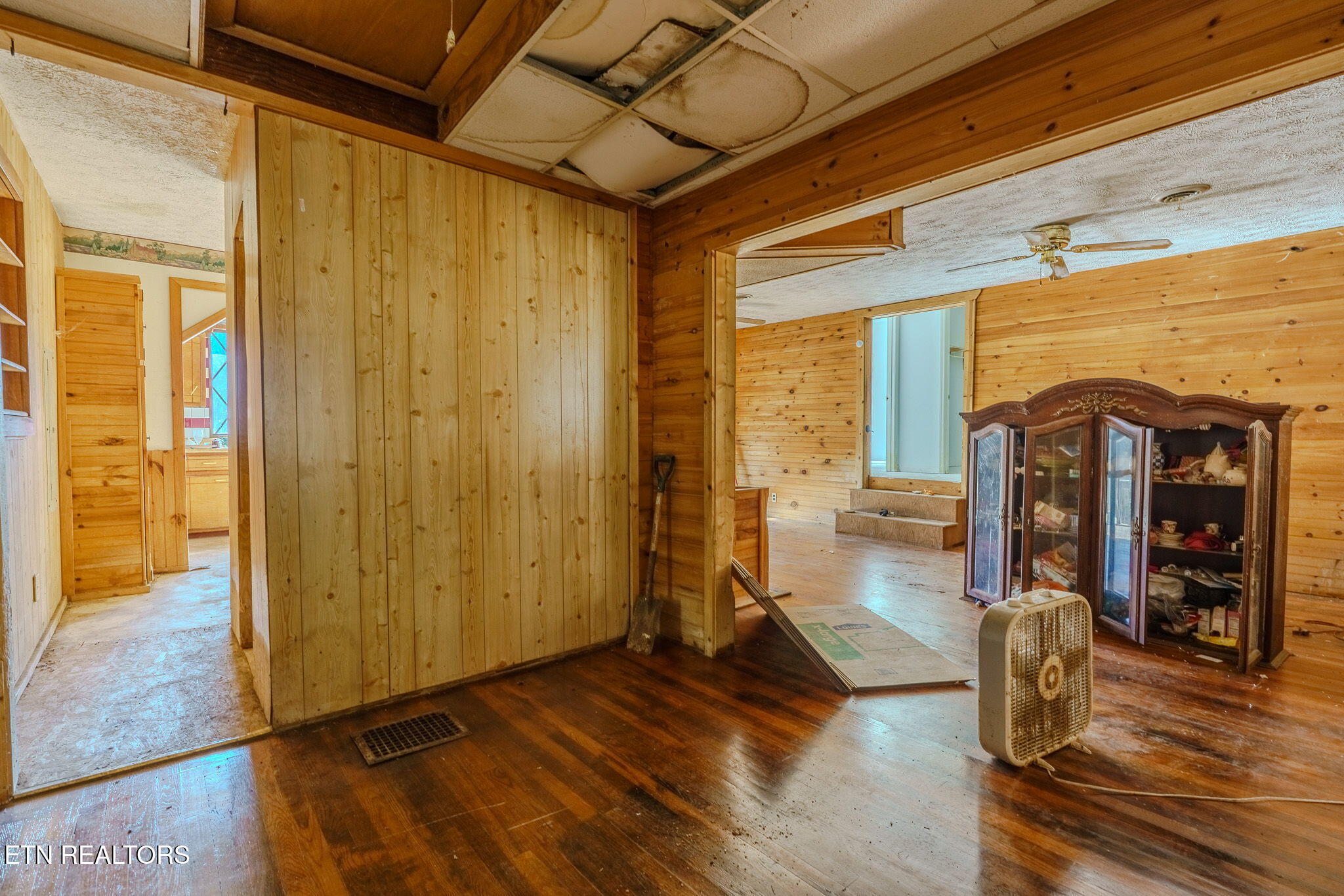 960 Chestnut Grove Road Dandridge, TN 37725 - Photo 11 of 18 13-web-or-mls-_DSC0636-HDR