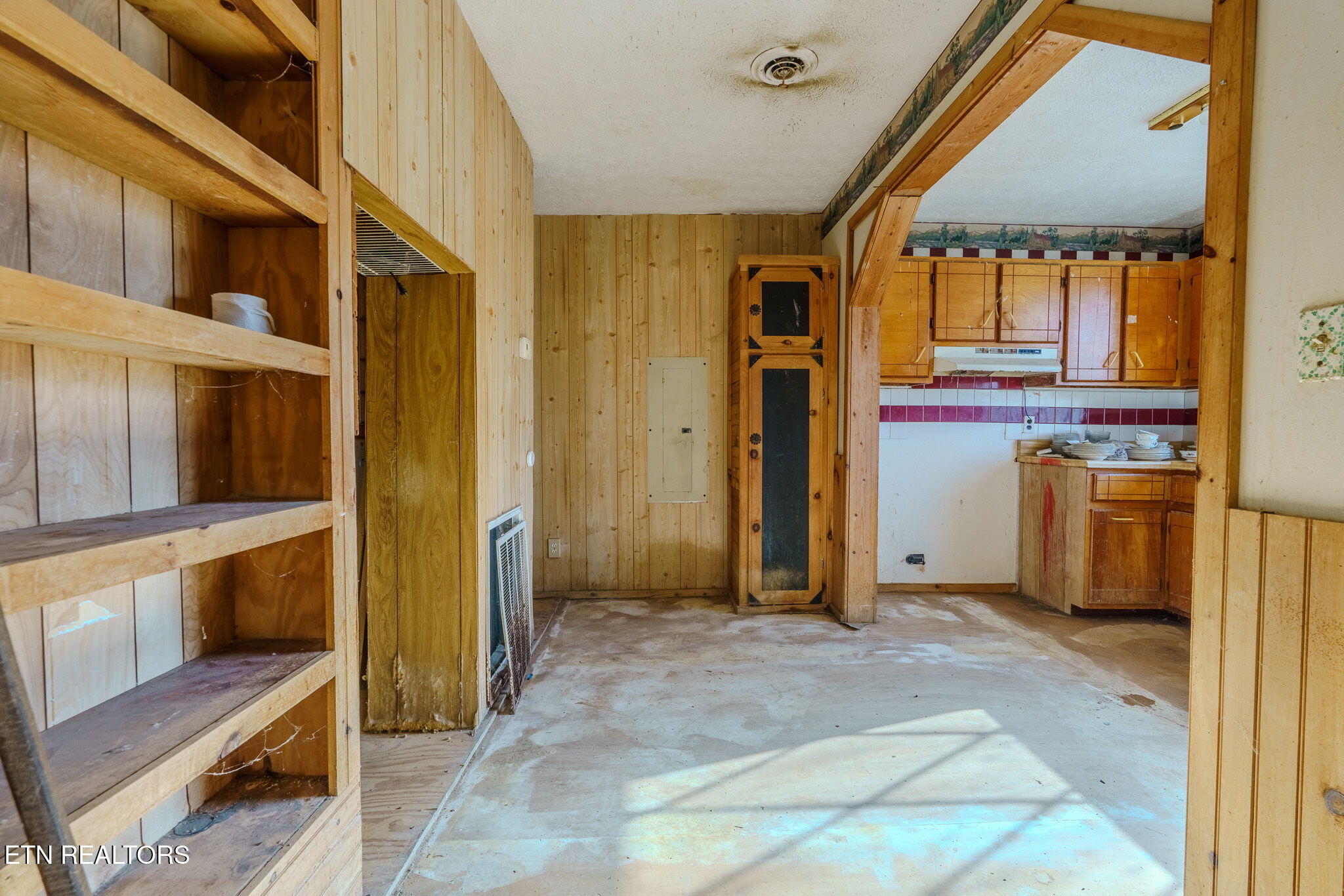 960 Chestnut Grove Road Dandridge, TN 37725 - Photo 4 of 18 5-web-or-mls-_DSC0556-HDR