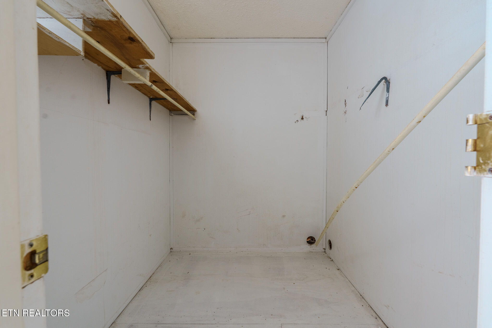 960 Chestnut Grove Road Dandridge, TN 37725 - Photo 8 of 18 10-web-or-mls-_DSC0606-HDR