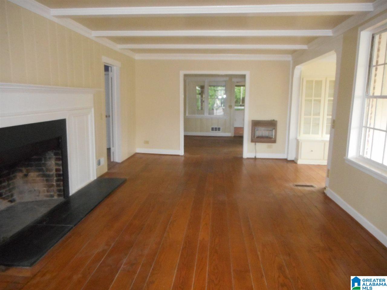 100 4th Avenue East Oneonta, AL 35121 - Photo 2 of 19