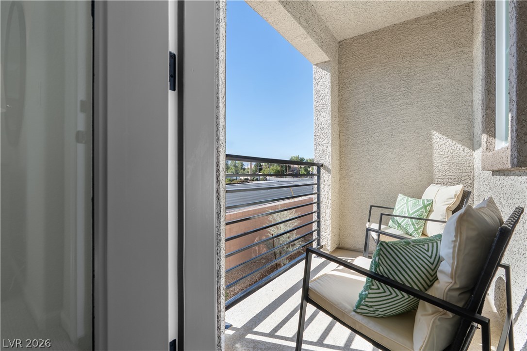 1951 Hydrangea Place Las Vegas, NV 89106 - Photo 16 of 27 Albany MODEL HOME PHOTO
