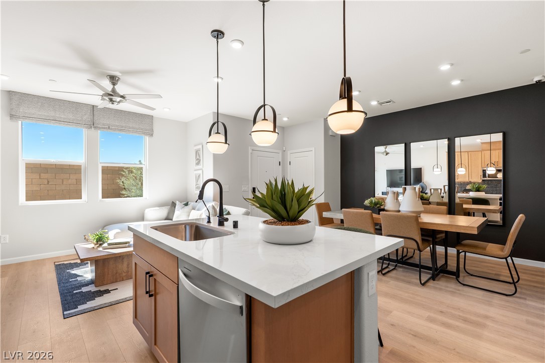 1951 Hydrangea Place Las Vegas, NV 89106 - Photo 5 of 27 Albany MODEL HOME PHOTO