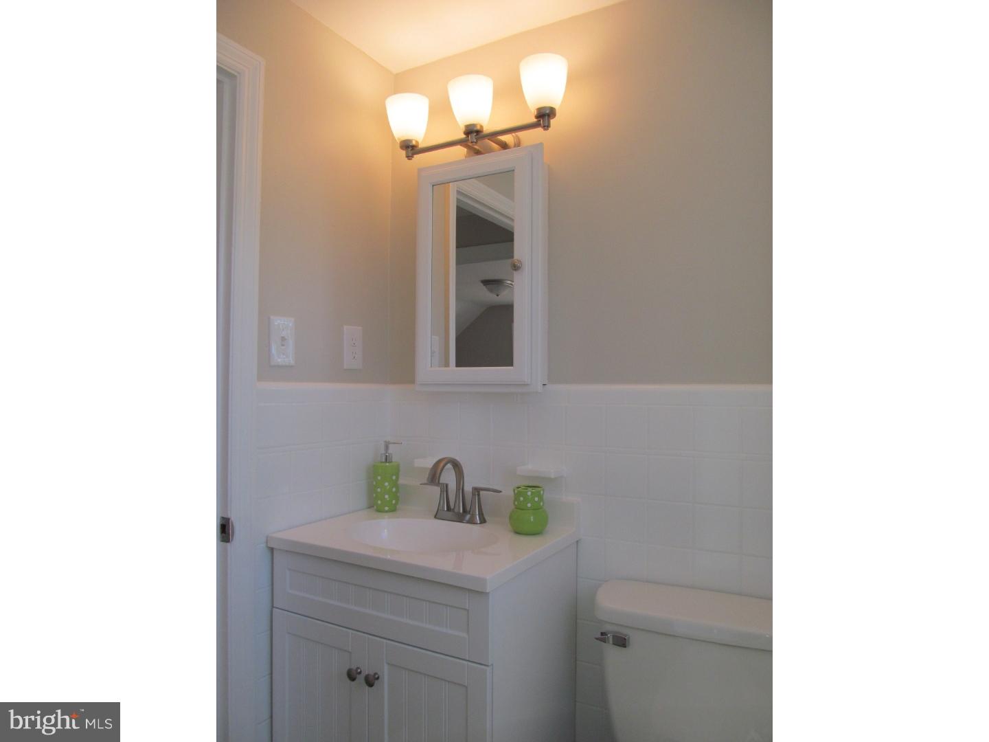408 Lindsay Street Ridley Park, PA 19078 - Photo 22 of 25 Bathroom