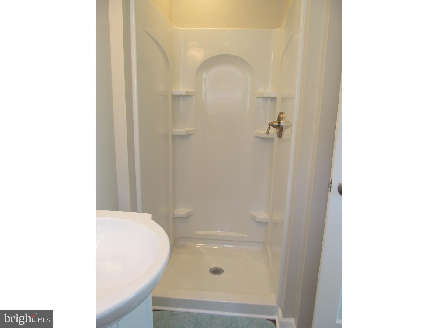 408 Lindsay Street Ridley Park, PA 19078 - Photo 24 of 25 Bathroom