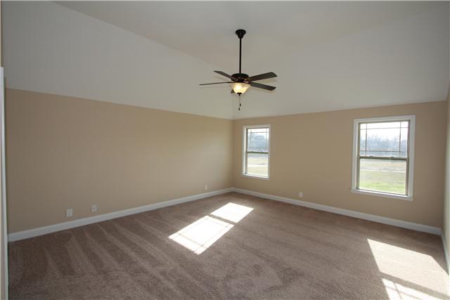1530 Raven Road Clarksville, TN 37042 - Photo 11 of 15 Gallery Image 11