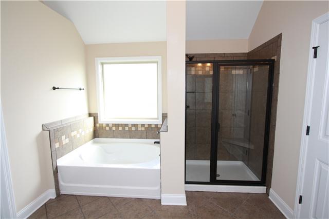 1530 Raven Road Clarksville, TN 37042 - Photo 13 of 15 Gallery Image 13