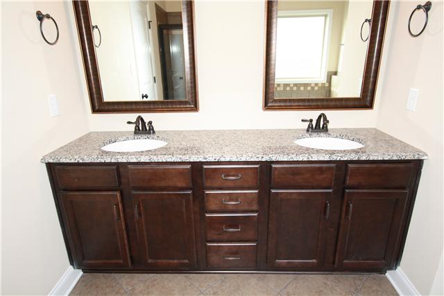 1530 Raven Road Clarksville, TN 37042 - Photo 14 of 15 Gallery Image 14
