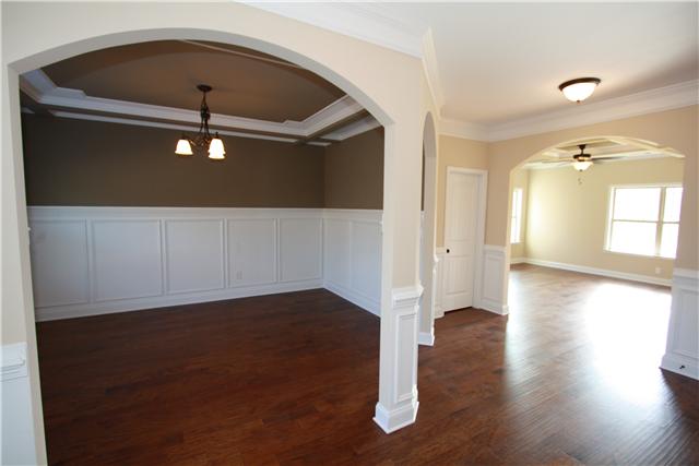 1530 Raven Road Clarksville, TN 37042 - Photo 4 of 15 Gallery Image 4