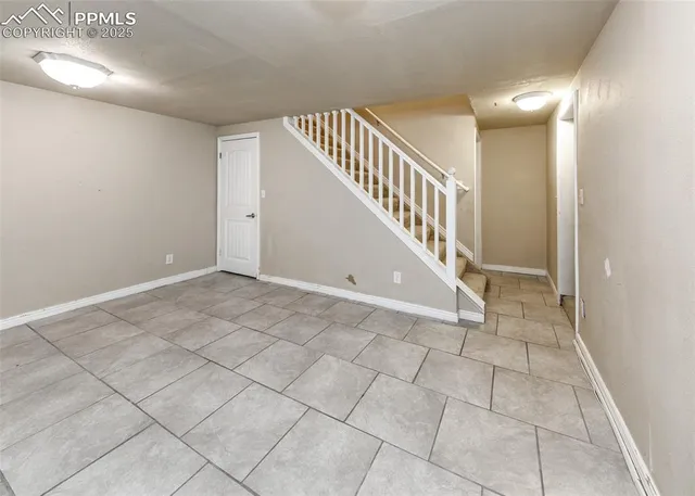 an empty room with closet