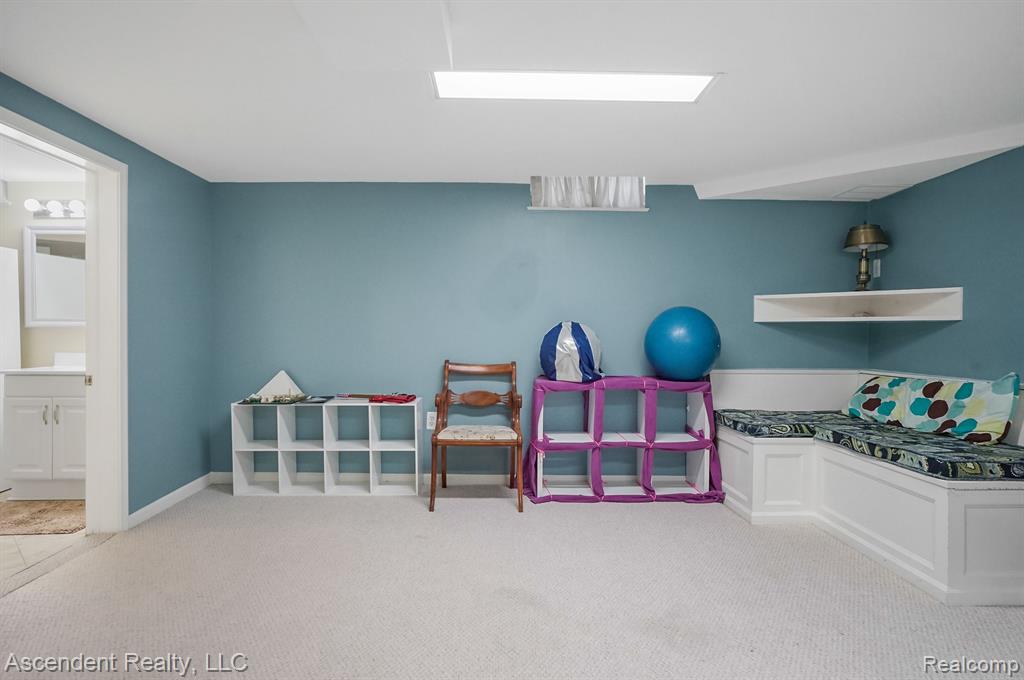 1663 Tacoma Drive Rochester Hills, MI 48306 - Photo 35 of 51