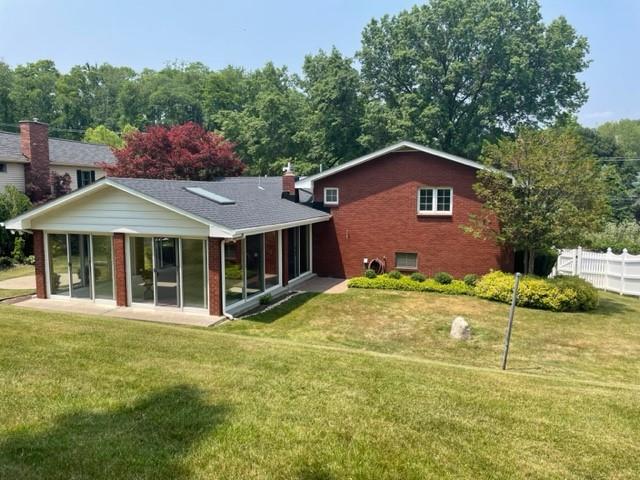 253 Clever Road McKees Rocks, PA 15136 - Photo 3 of 22 Gallery Image 3