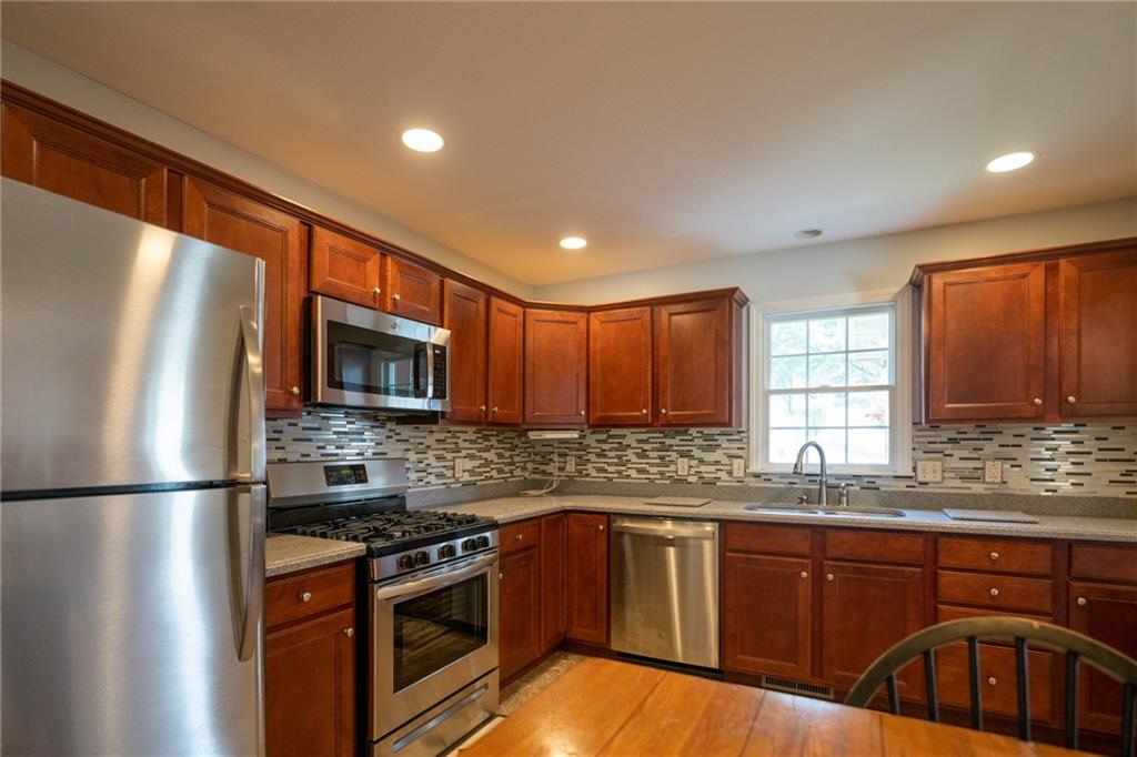 3201 Kane Road Aliquippa, PA 15001 - Photo 7 of 16 Gallery Image 7