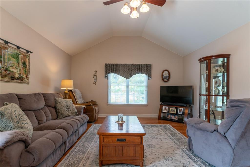 3201 Kane Road Aliquippa, PA 15001 - Photo 10 of 16 Gallery Image 10