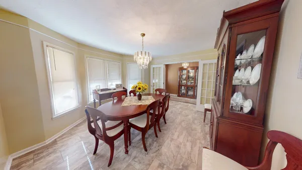 $589,000 | 175 Castleton Cove, Paris, TN 38242