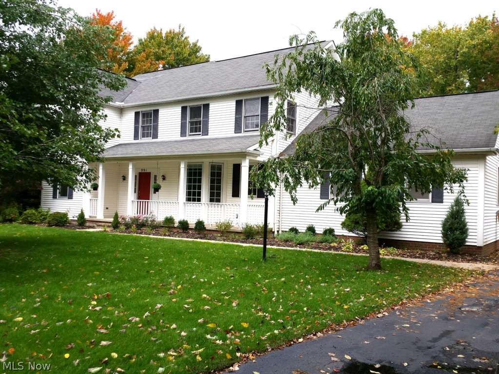 991 Bell Road South Russell, OH 44022 - Photo 1 of 25 Front of home