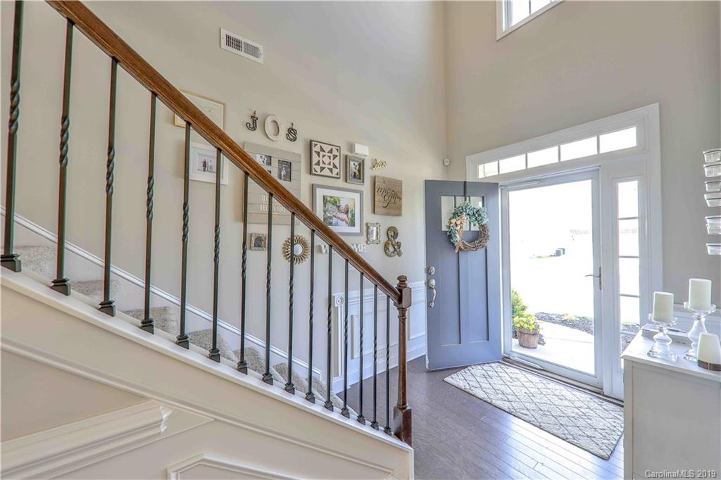 7303 Hamilton Bridge Road Charlotte, NC 28278 - Photo 3 of 32 Gallery Image 3