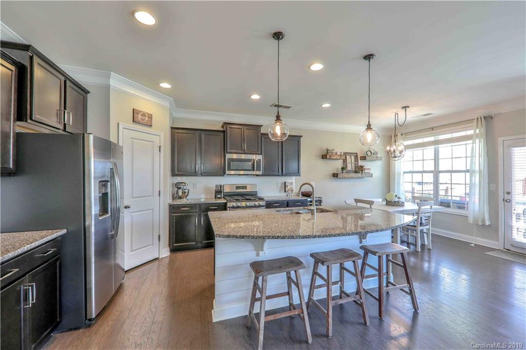 7303 Hamilton Bridge Road Charlotte, NC 28278 - Photo 7 of 32 Gallery Image 7