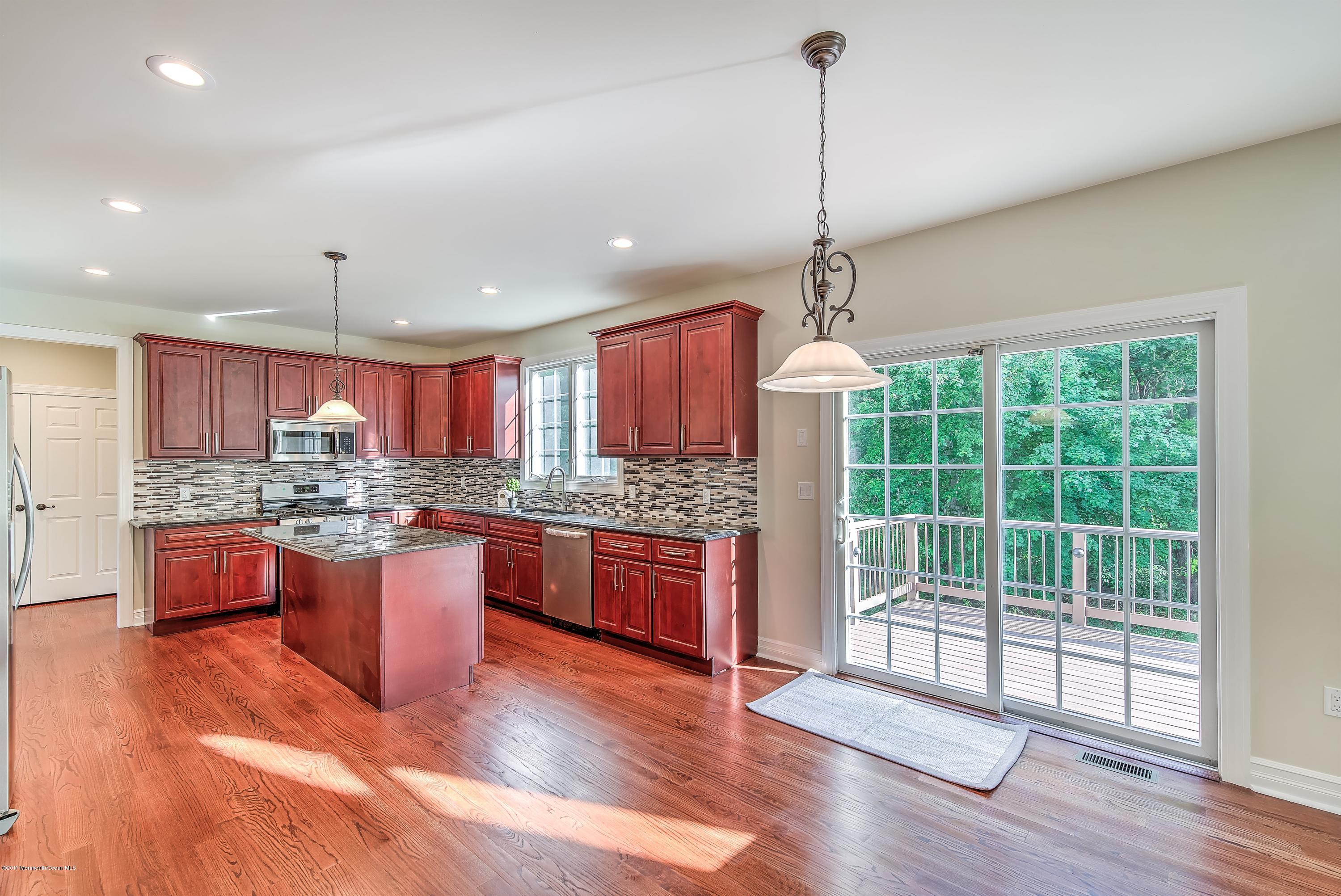 4 Lahaway Court Cream Ridge, NJ 08514 - Photo 16 of 29 015_KITCHEN
