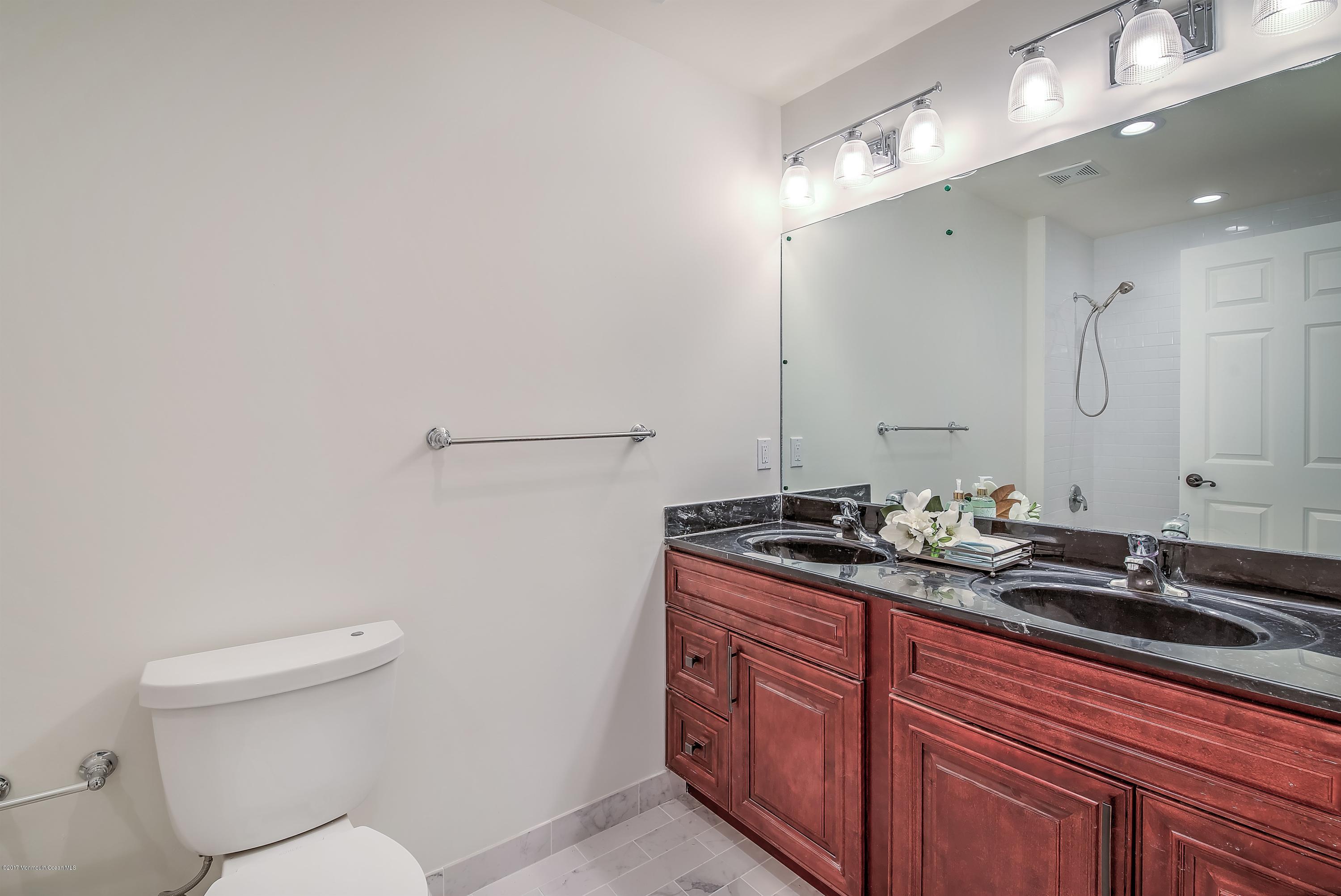 4 Lahaway Court Cream Ridge, NJ 08514 - Photo 26 of 29 025_BATHROOM