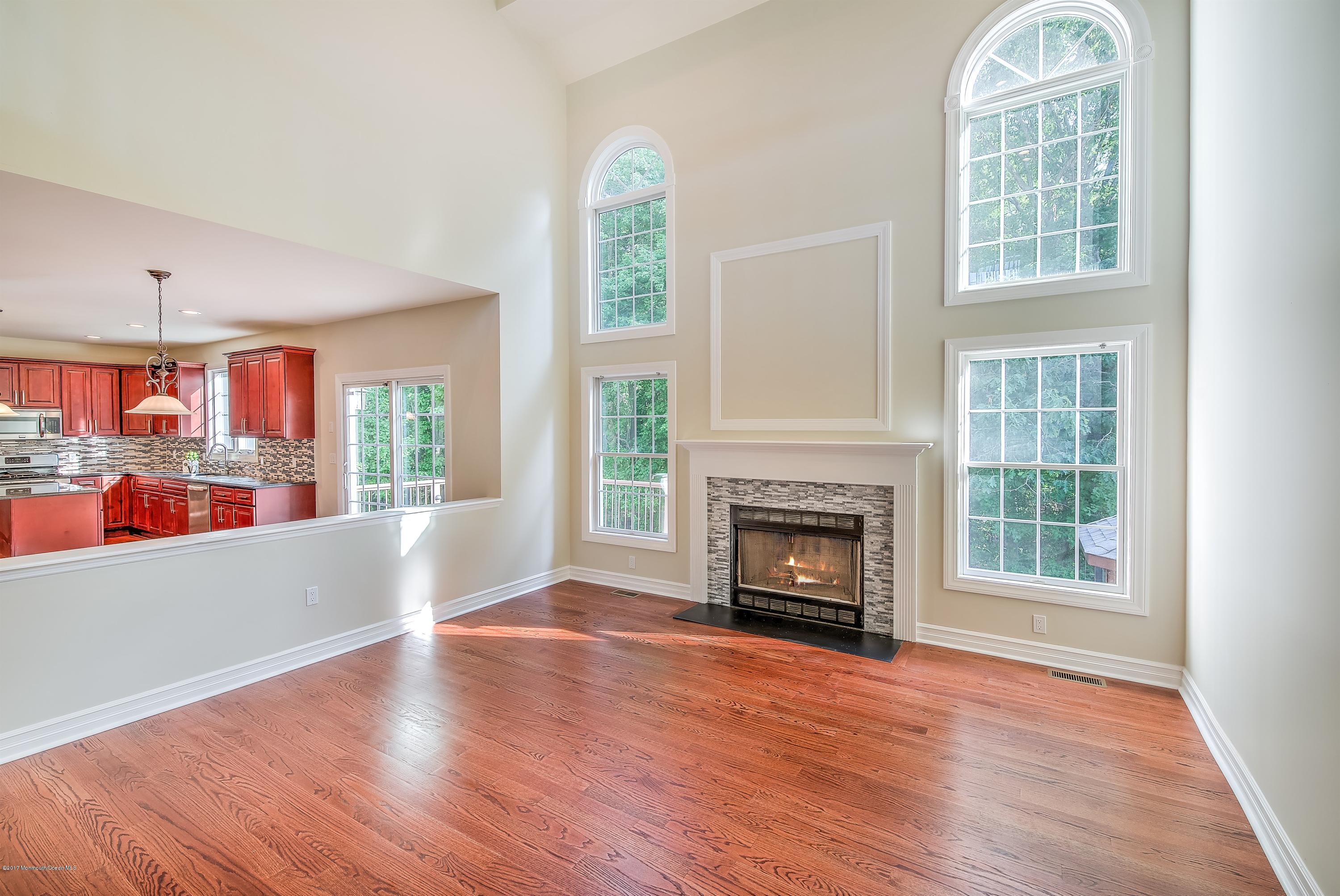 4 Lahaway Court Cream Ridge, NJ 08514 - Photo 10 of 29 009_FAMILY ROOM