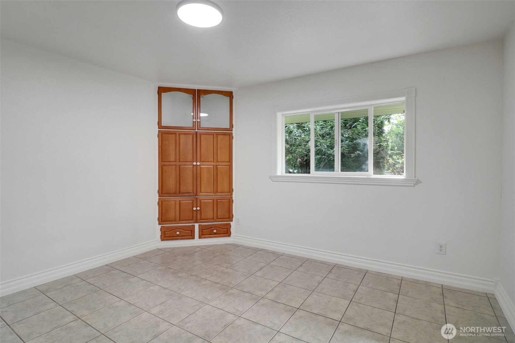14902 Turner Road Southeast Rainier, WA 98576 - Photo 16 of 40