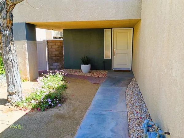a view of a entryway of the house