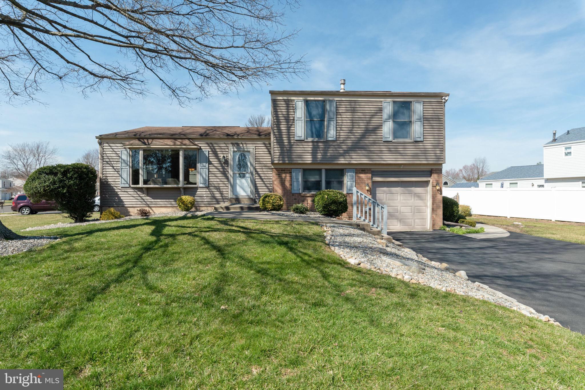 3330 Claridge Road Bensalem, PA 19020 - Photo 1 of 30 Front of House
