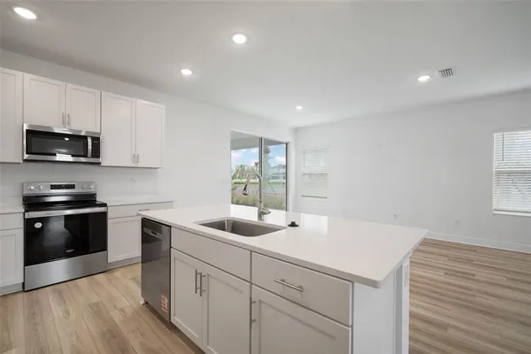 $407,990 | 10705 Wading River Avenue, Parrish, FL 34219