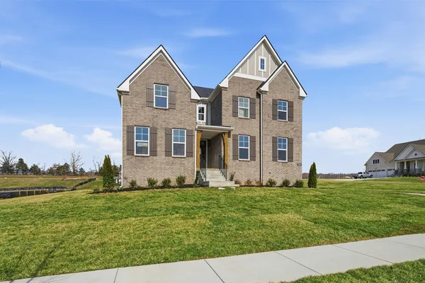 $899,990 | 7343 Buckhorn Court, Fairview, TN 37062