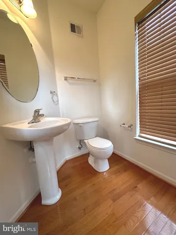 $2,825 | 2100 Abbottsbury Way, Woodbridge, VA 22191