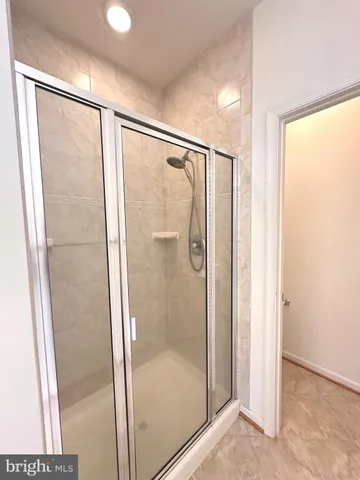 $2,825 | 2100 Abbottsbury Way, Woodbridge, VA 22191