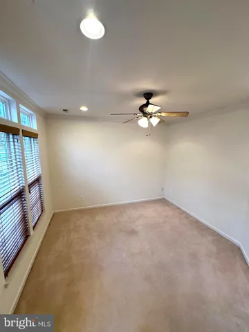 $2,825 | 2100 Abbottsbury Way, Woodbridge, VA 22191