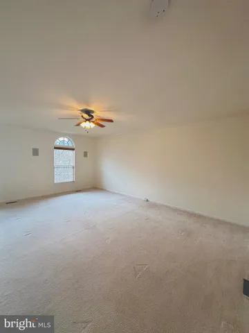 $2,825 | 2100 Abbottsbury Way, Woodbridge, VA 22191